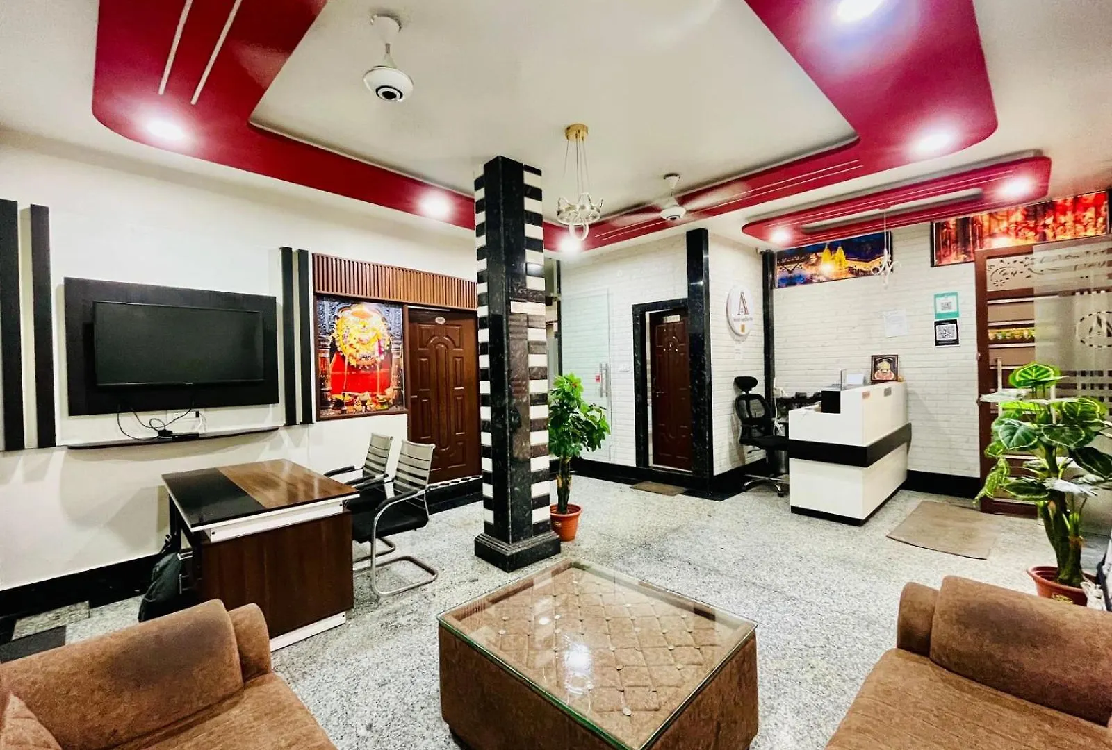 Hotel Aastha International Varanasi